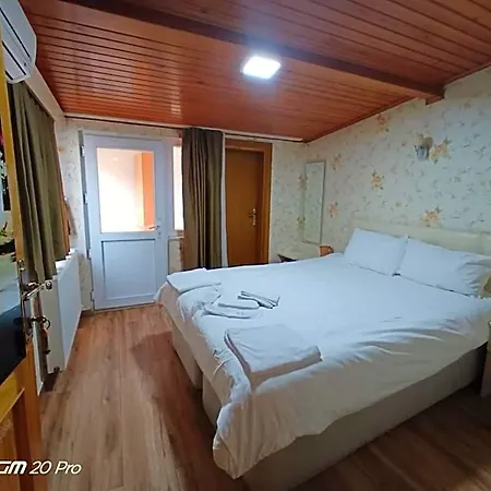 Cinar Hotel
